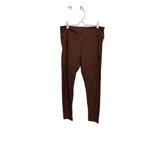 Ladies LulaRoe Tall & Curvy leggings.